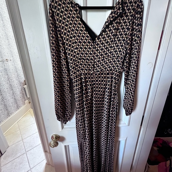 MinkPink black maxi dress with slit - Picture 4 of 6